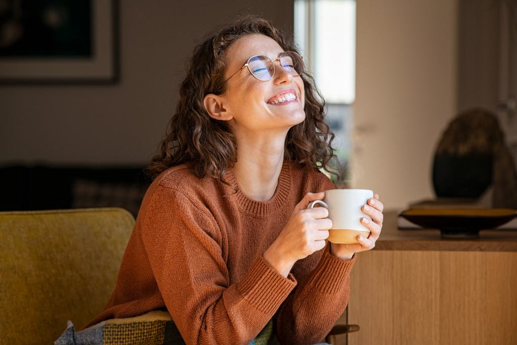woman having coffee